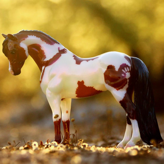 Breyer® Highlander 2023 Holiday Holiday Horse - For Horse Lovers and a  Western Lifestyle