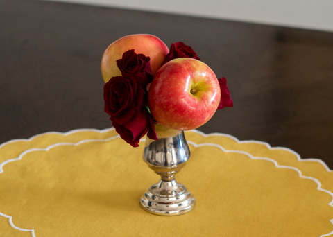 Apple flower arrangements for sweet new year