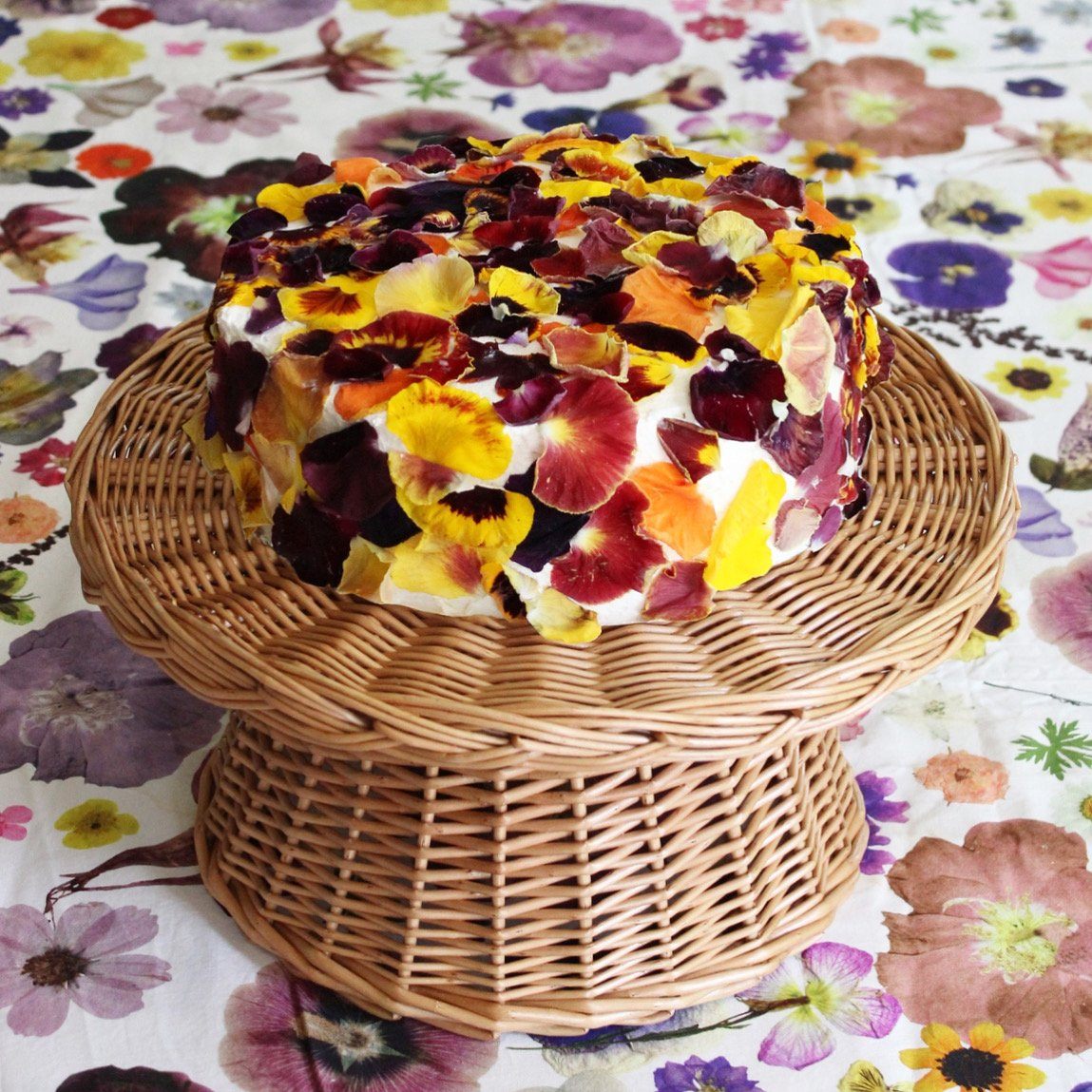 Wicker Cake Stand