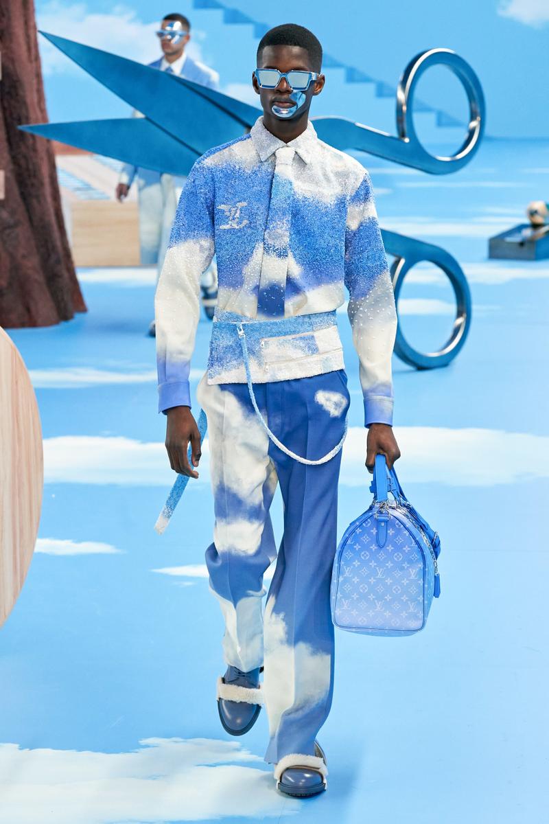 Virgil Abloh Clouds Louis Vuitton Paris