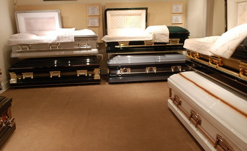 Half Couch Vs Full Couch Caskets Everything You Want To Know