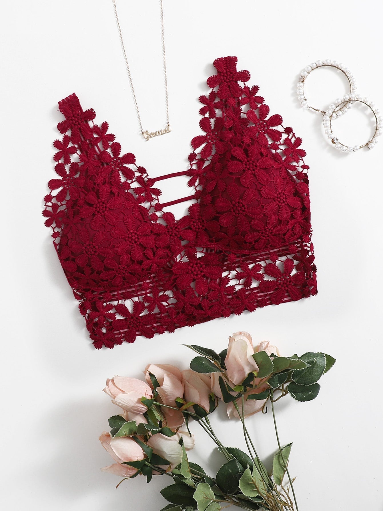SheIn Women's Plus Size Floral Lace Longline Bralette V Neck Sleeveless  Crop Cami Tops, Wine Red, 4X-Large Plus : : Clothing, Shoes &  Accessories