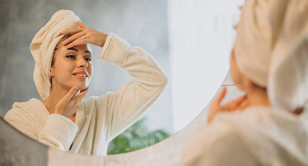 Best Desk LED Makeup Mirror for Travelers: Your Perfect Match for Effortless Beauty