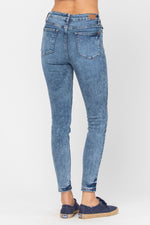 Mineral Wash Skinny Jeans-bottoms-Judy Blue-24-MD-cmglovesyou