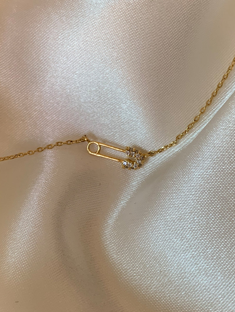 Tiny Diamond Safety Pin Necklace – SP Inc.