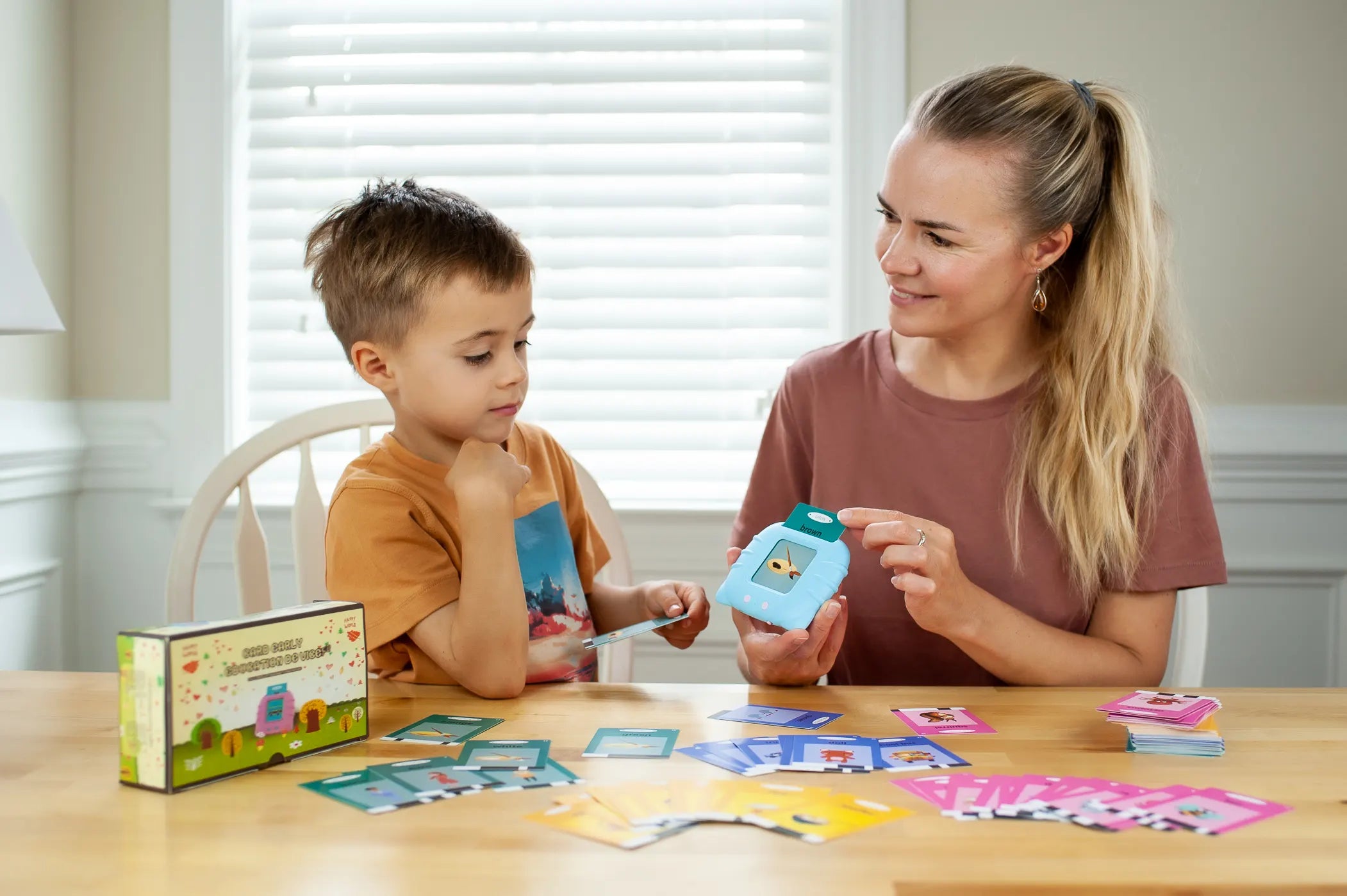 TALKESSORI  English Learning Montessori Card Reader For Kids