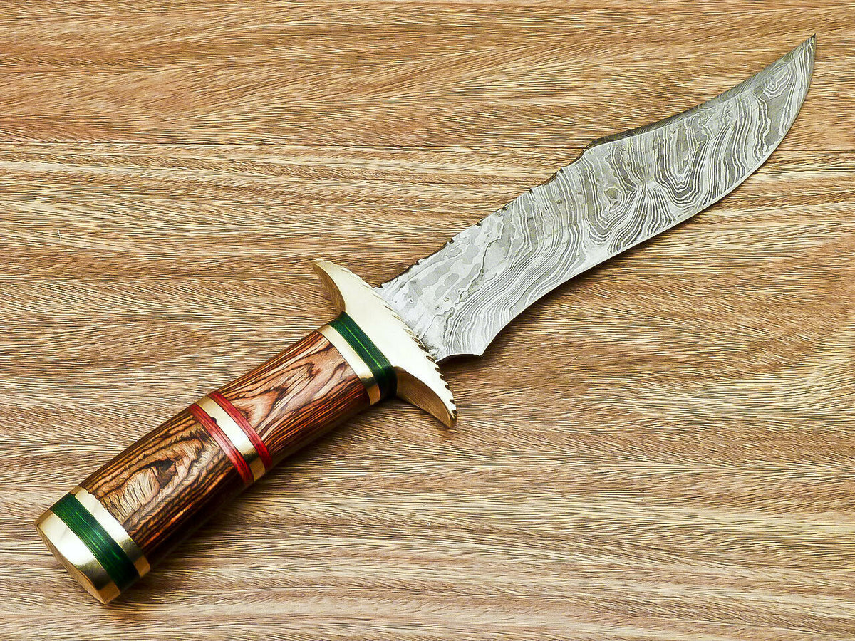 BEAUTIFUL CUSTOM HAND FORGED DAMASCUS STEEL HUNTING KNIFE "HARD WOOD