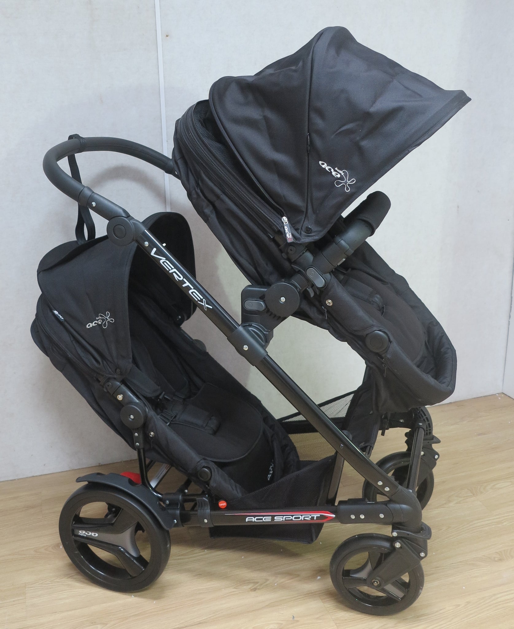 pram with second seat