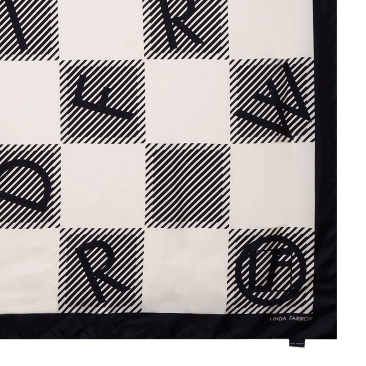 Sale > black and white check scarf > in stock