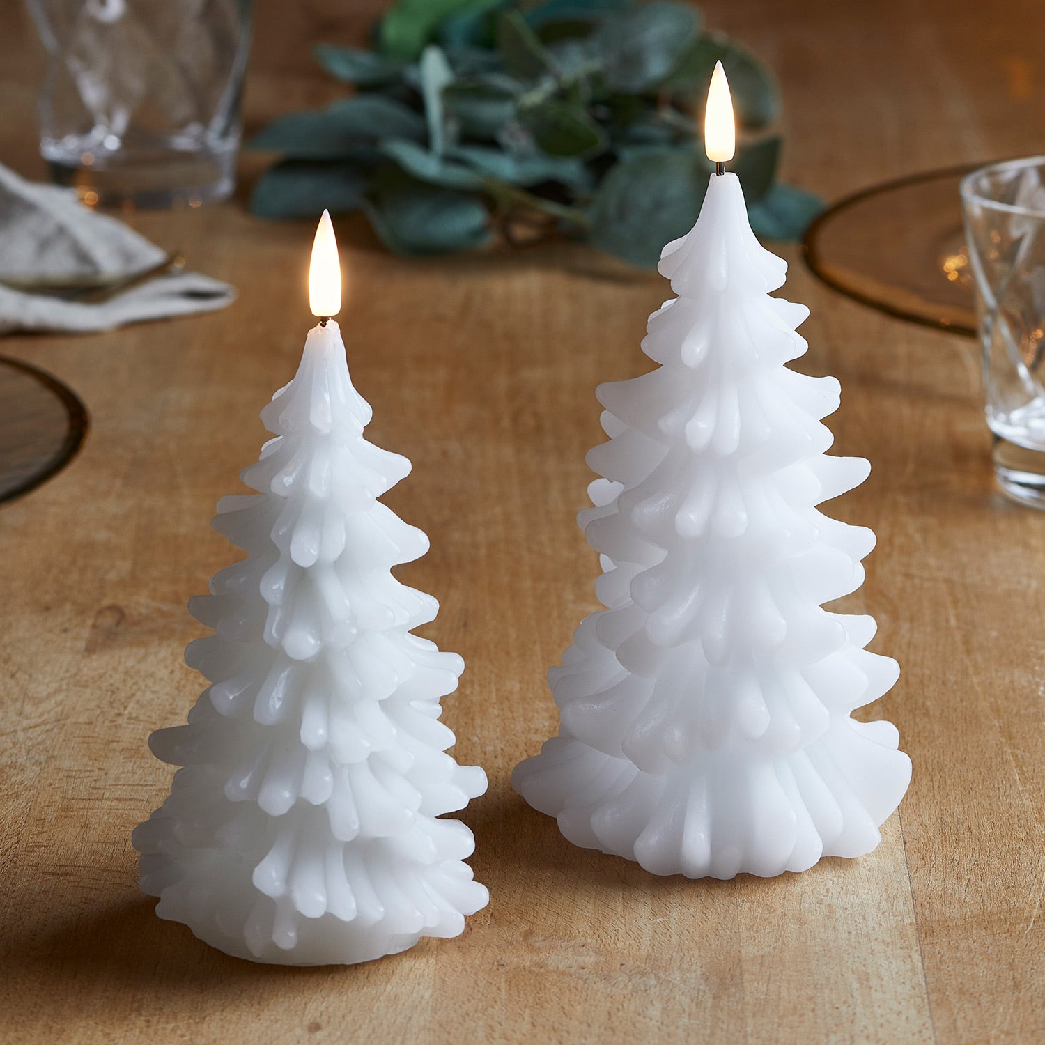 Duo de Bougies TruGlow® en forme d’Arbre de Noël