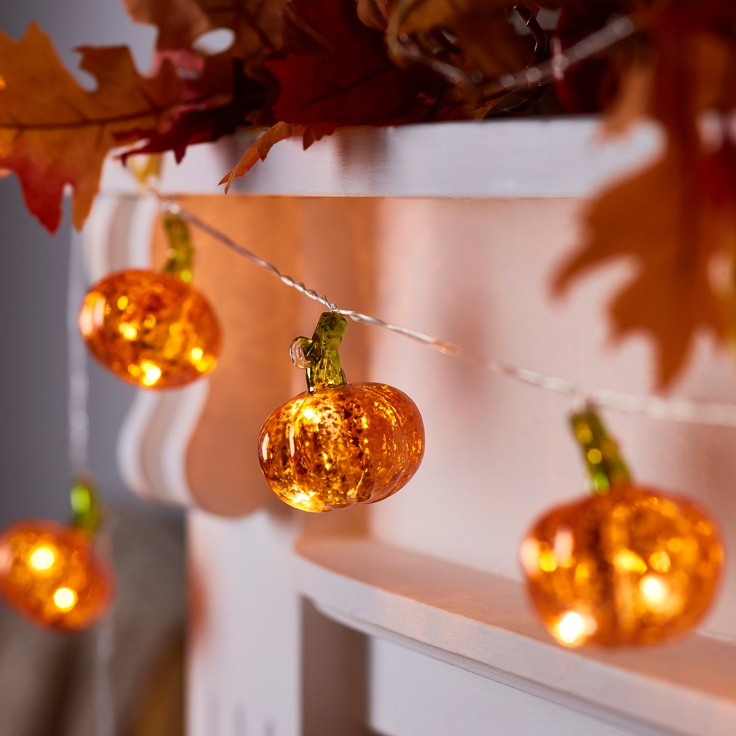 Guirlande Lumineuse 10 Citrouilles Mouchetées en Verre à Piles