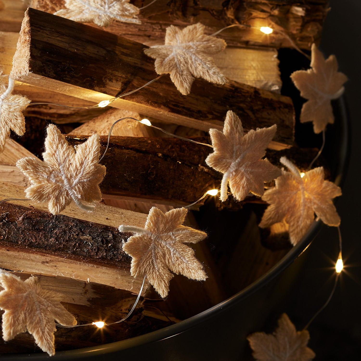 Guirlande Lumineuse de Feuilles en Feutre