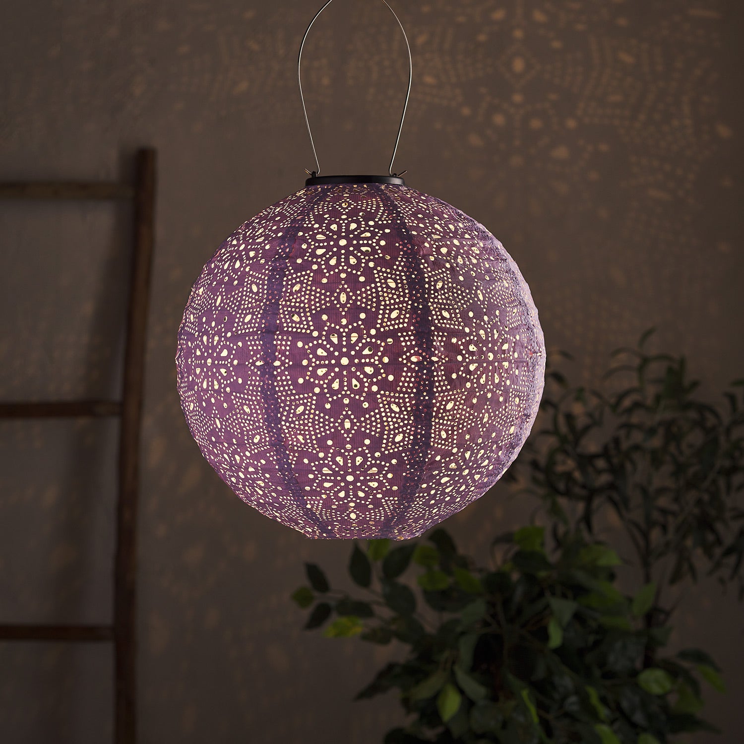 Lights4fun.fr Lampion Solaire Tyvek Violet