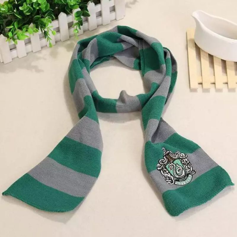 Slytherin Scarf inspired from Harry Potter