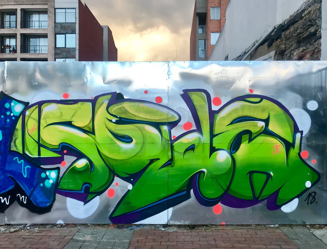 pieza de graffiti de Soide art