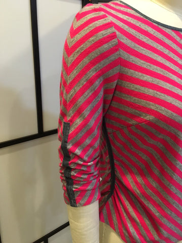 Sleeve closeout of Pink Striped T