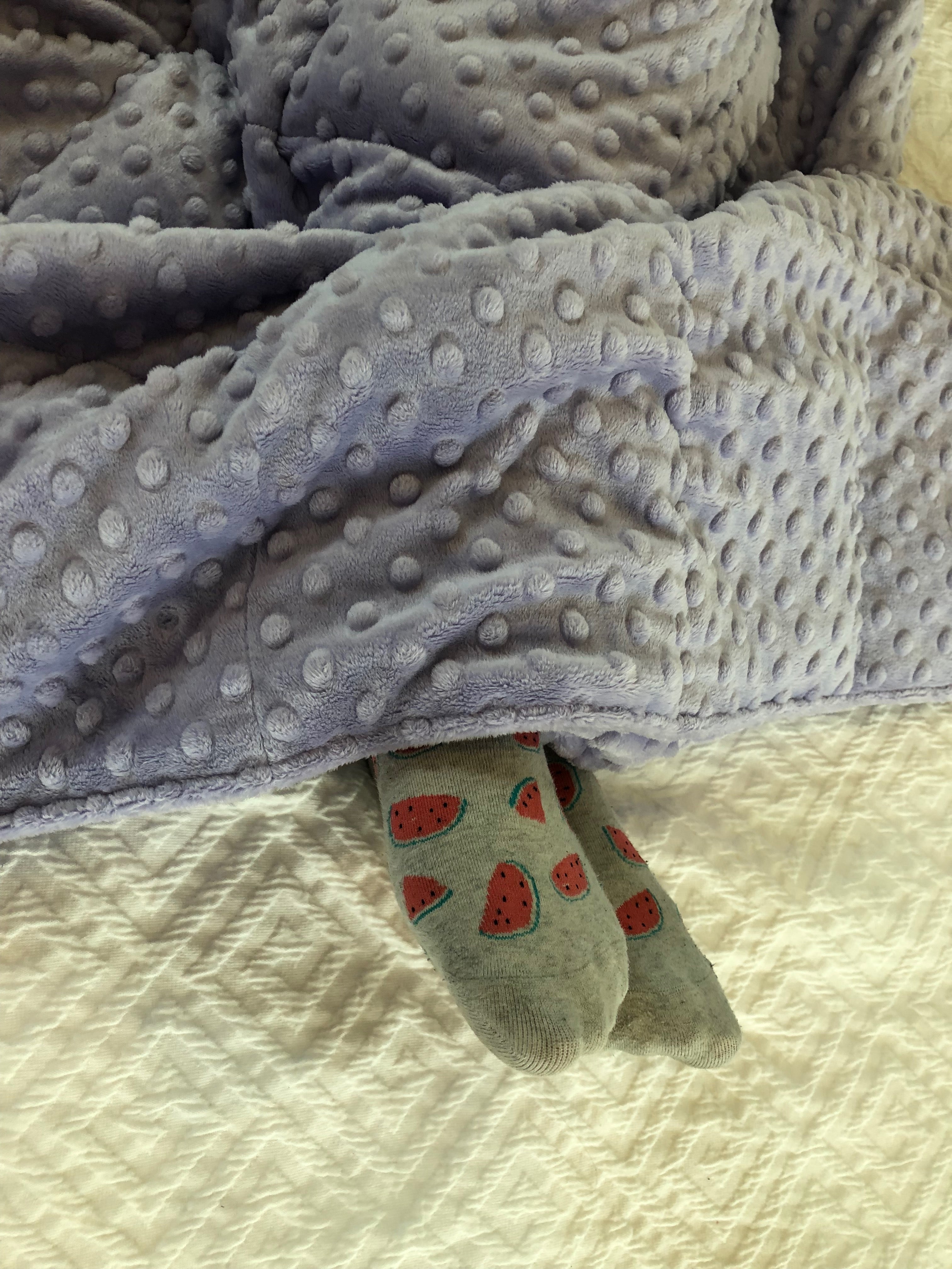 Can Weighted Blankets Help with Restless Leg Syndrome?