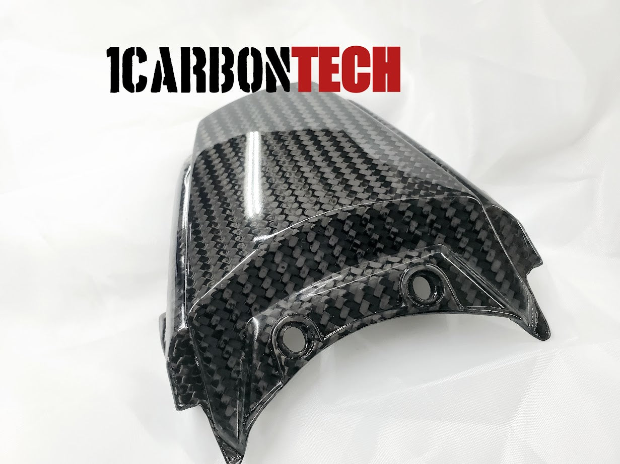 CARBON FIBER TAIL TRIM CONNECTOR GSXR 1000 2017/2018/2019/2020/2021/2022/2023/20244