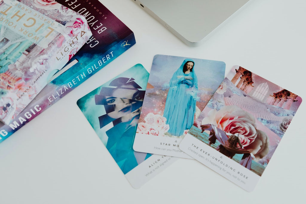 10 Amazing Ways to Use Tarot & Oracle Cards – Sea of Solace