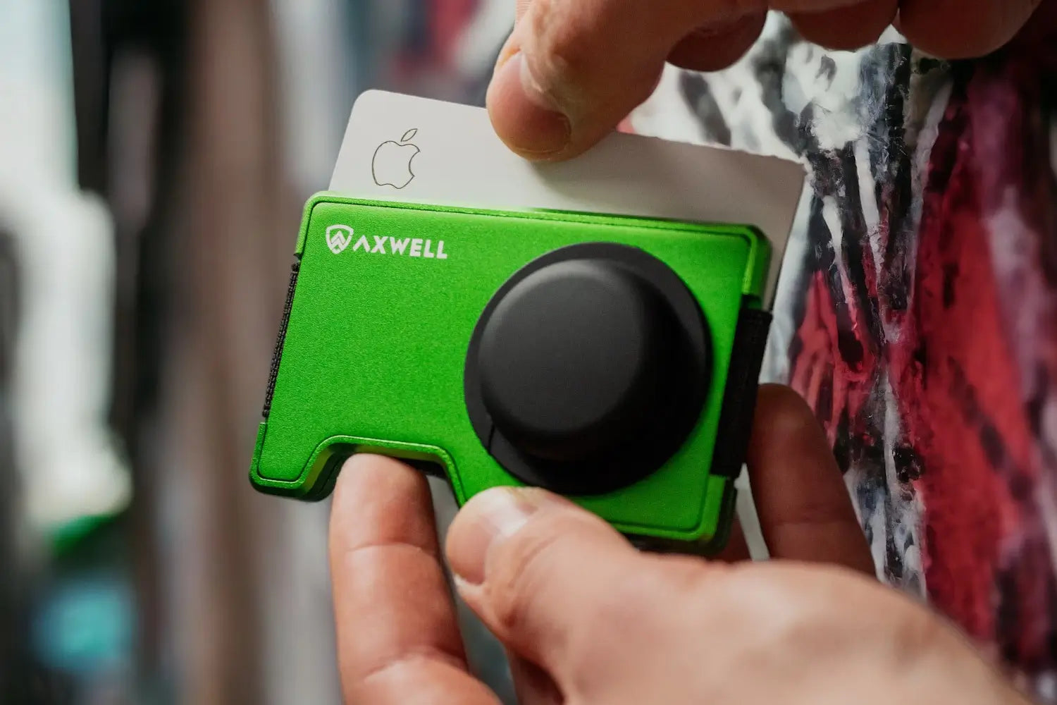 Axwell Wallet with Apple AirTag Tracker