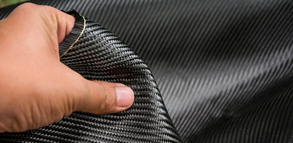 Carbon Fiber Wallets: 5 Reasons to Own One