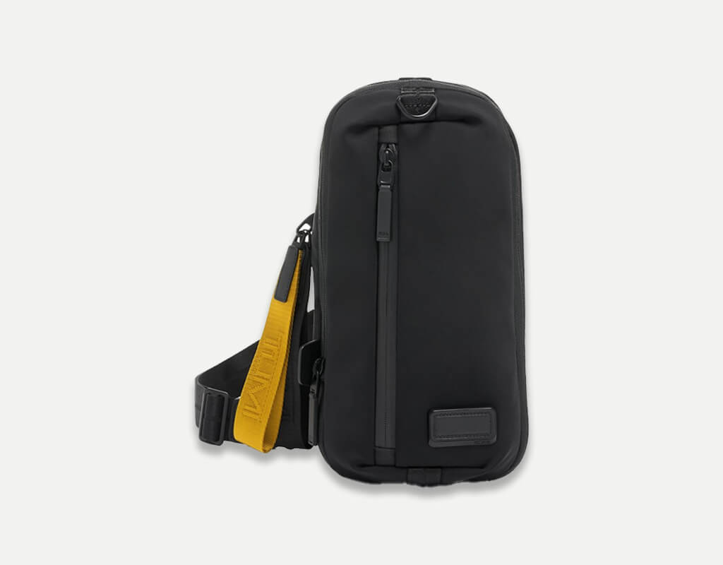 Tumi - Tahoe Lookout Expandable Sling