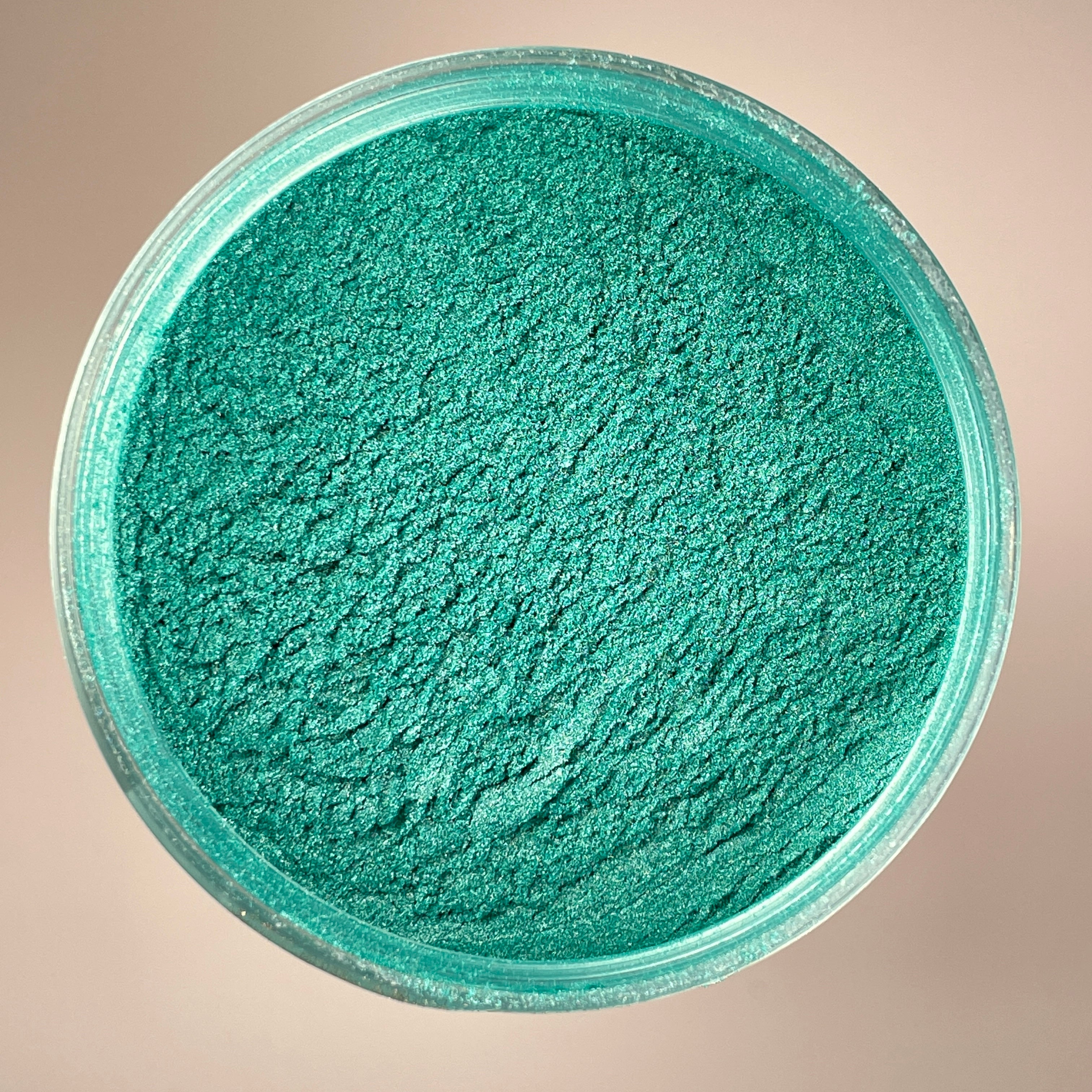  Emerald Green Mica Powder - Beaver Dust Pigments 