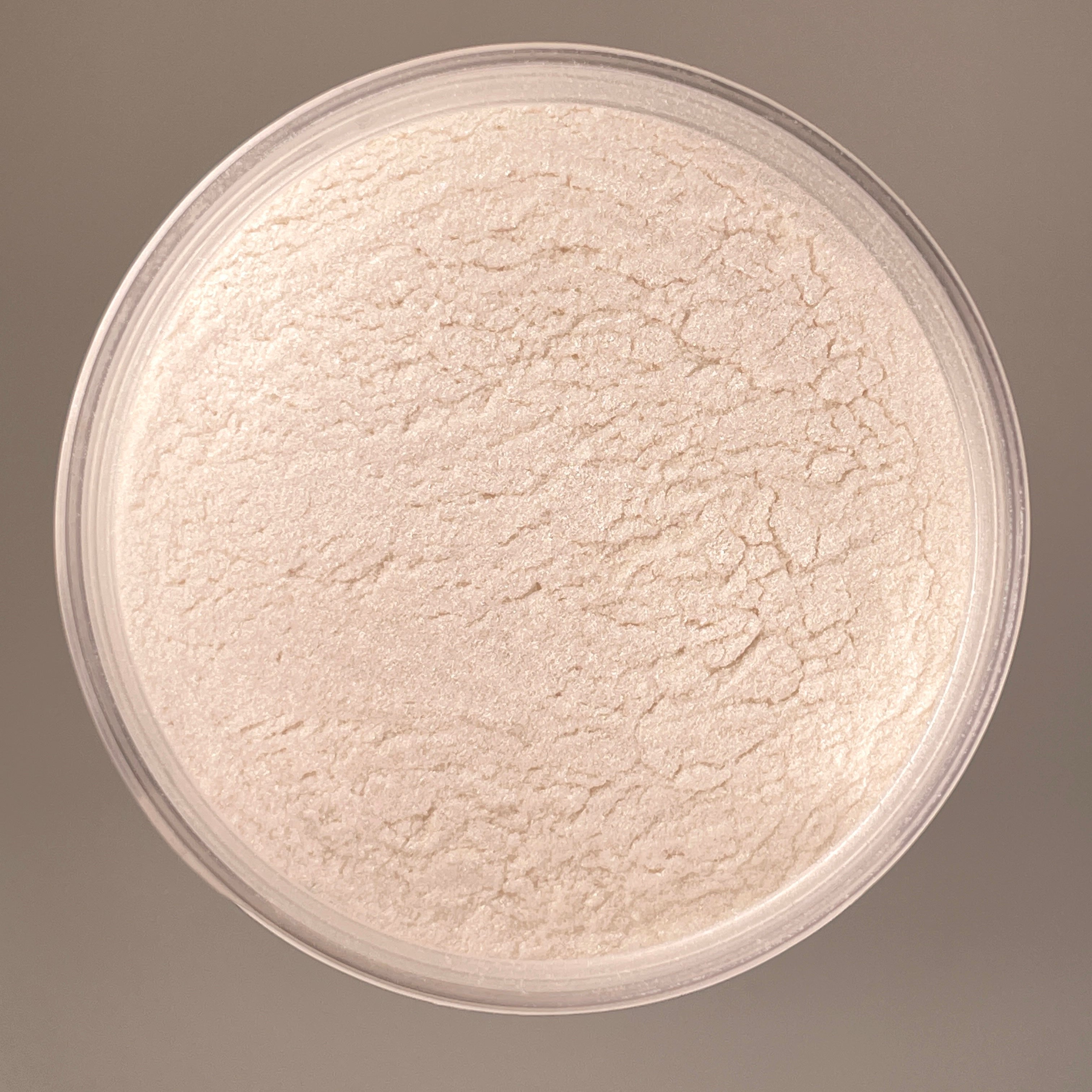  White Mica Powder - Beaver Dust Pigments 