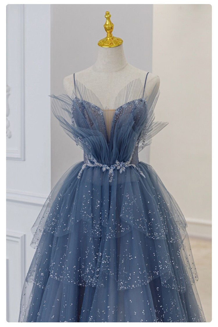 Váy dạ hội thời trang màu xanh dương nhạt trẻ trung và sang trọng