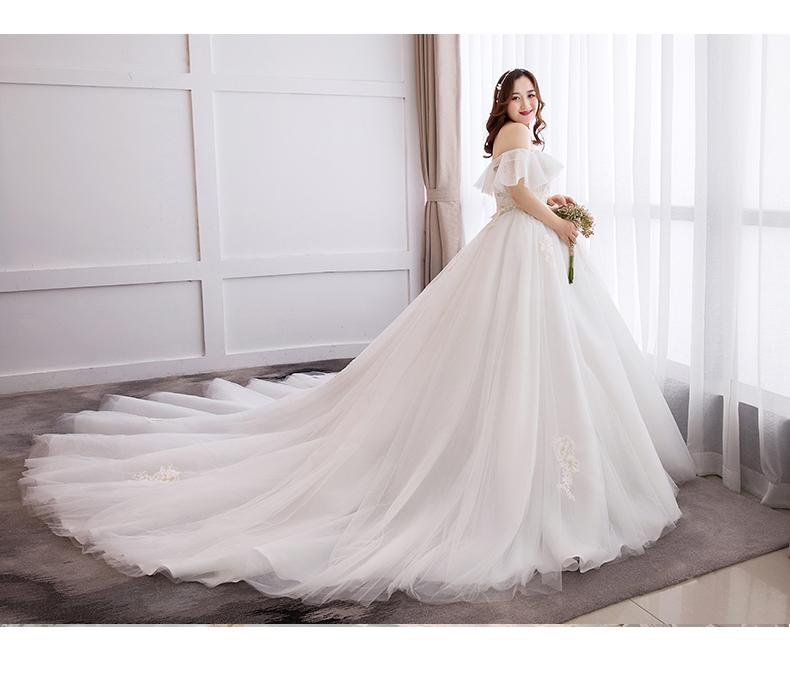 CÁC MẪU VÁY CƯỚI DÀNH RIÊNG CHO CÔ DÂU THẤP - Lee Wedding