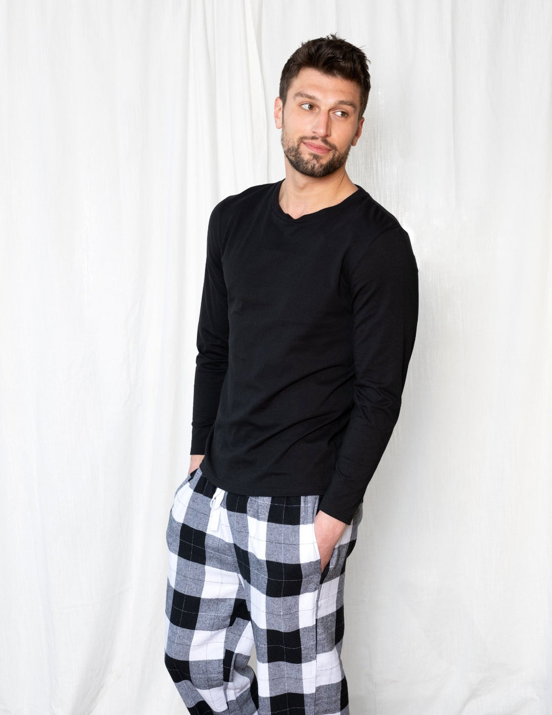 Leveret Men's Black & White Plaid Flannel Pants – Leveret Clothing