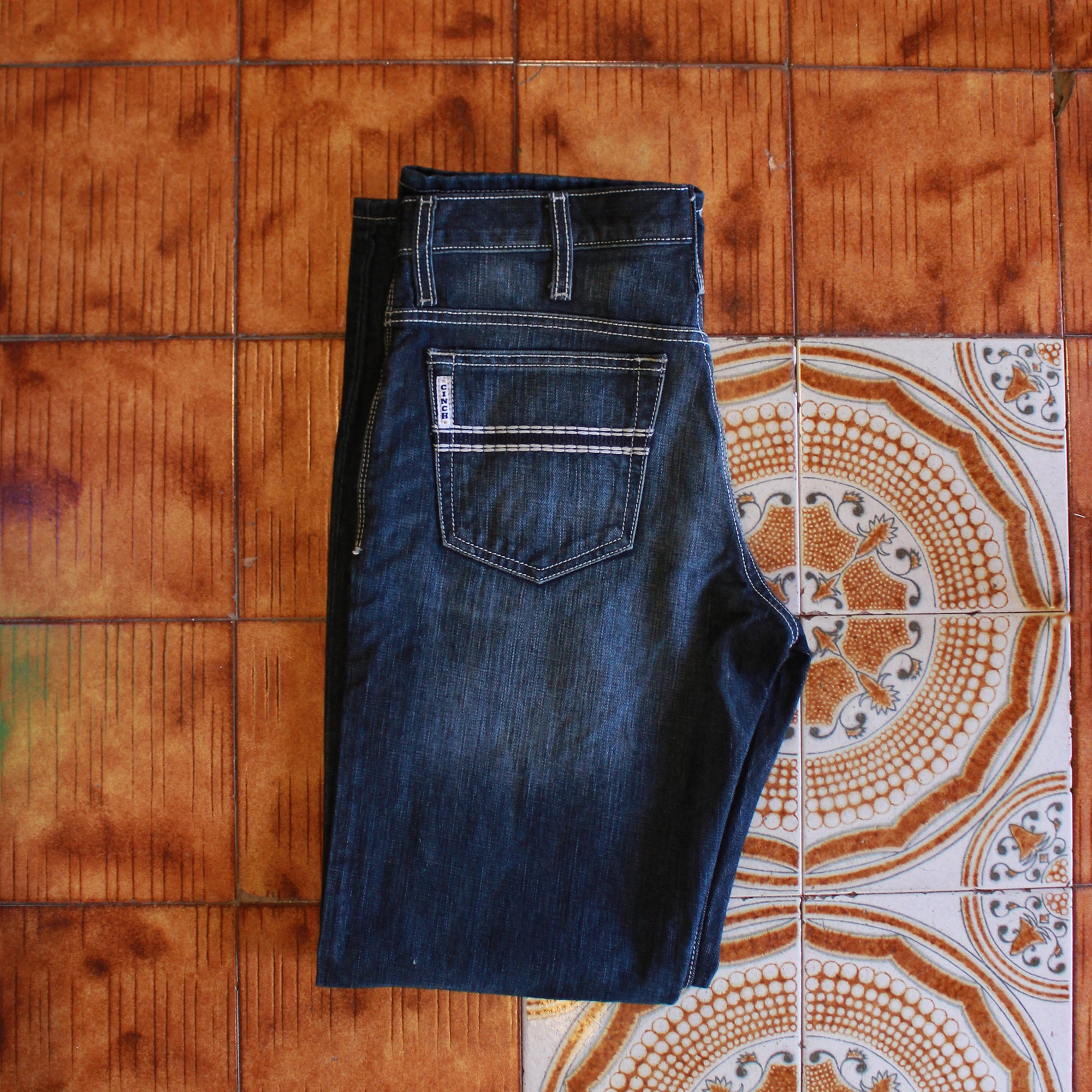 jeans with white label