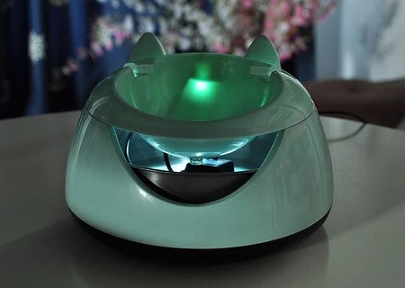 Fonte de água para Gatos e Cães | Luminosa | Carregamento USB