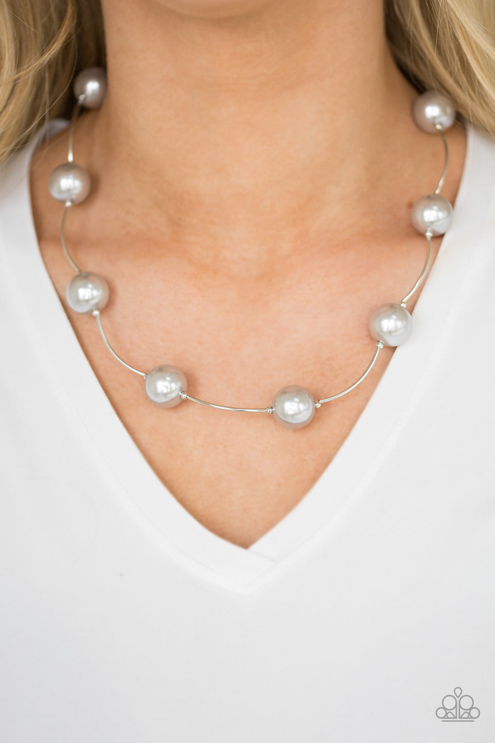 Perfectly Polished - Silver Necklace - TheMasterCollection