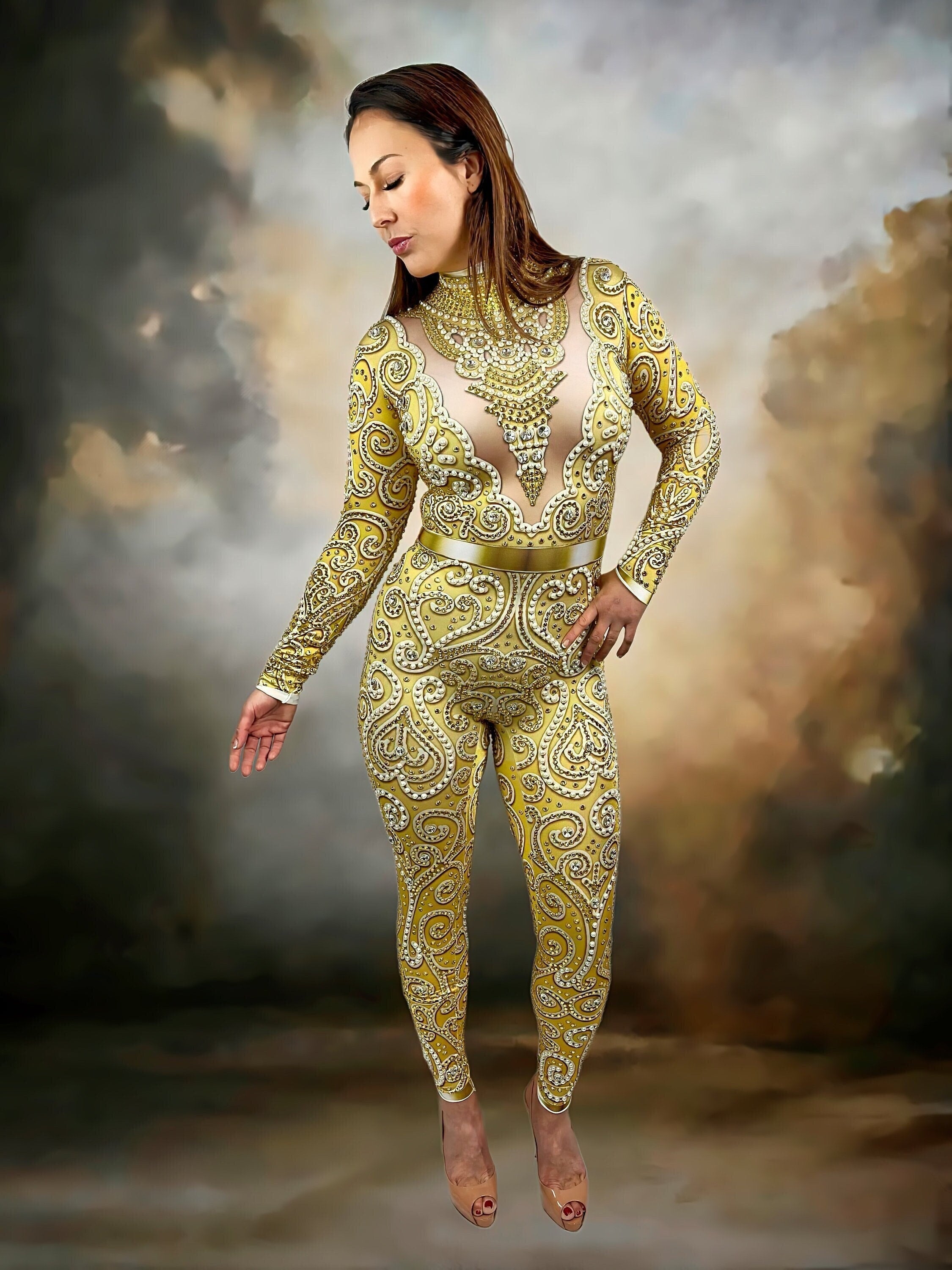 Venus Luxury Rhinestone Bodysuit / Pearl Diamond Silver Jumpsuit / Fes –  Manifestie