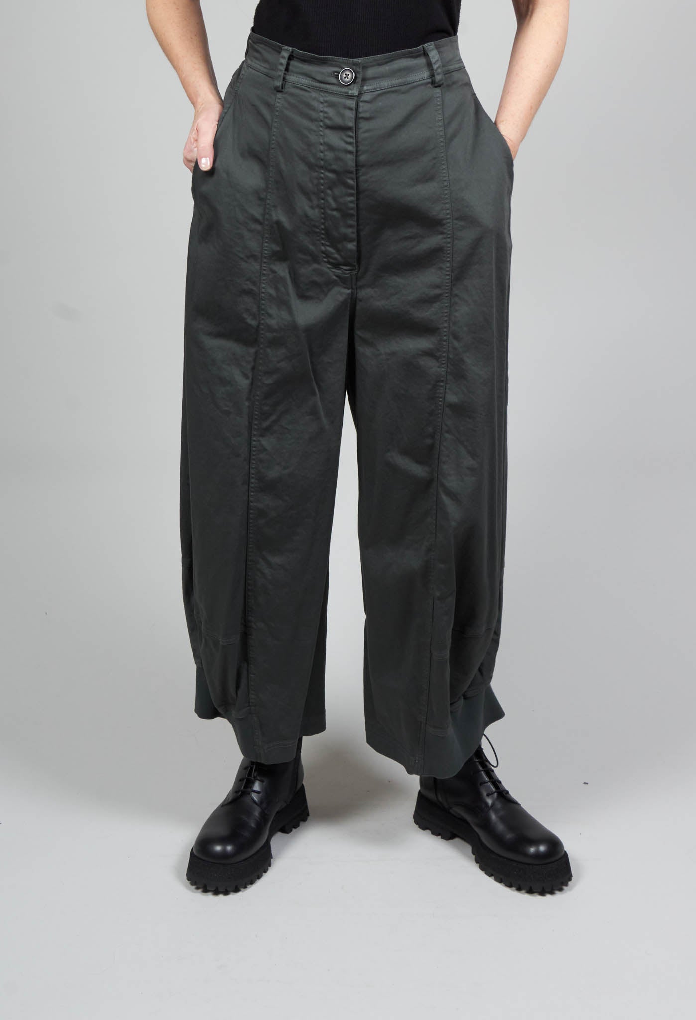 Balloon Shaped Trousers in Slate