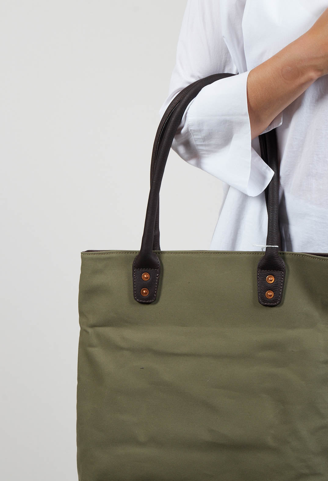 Bellecombe Bag in Lichen