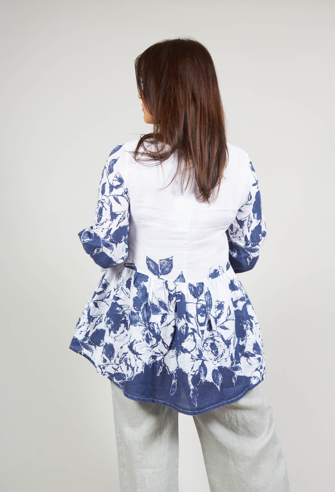 Blue Placement Print Linen Top in White