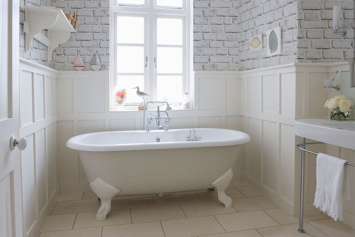 Fabulous Bathroom Wallpapers For A Stylish Upgrade