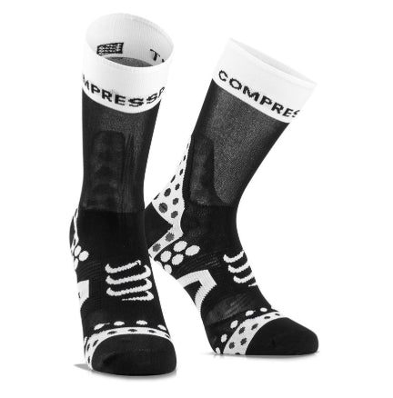 WINTER CYCLING COMPRESSPORT SOCKS – La Boutique du Lac