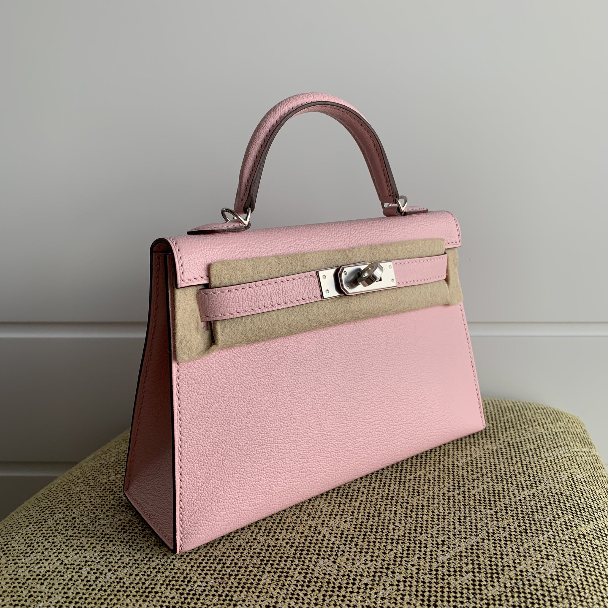 Hermès Mini Kelly 2 (K20) Sakura Chevre 