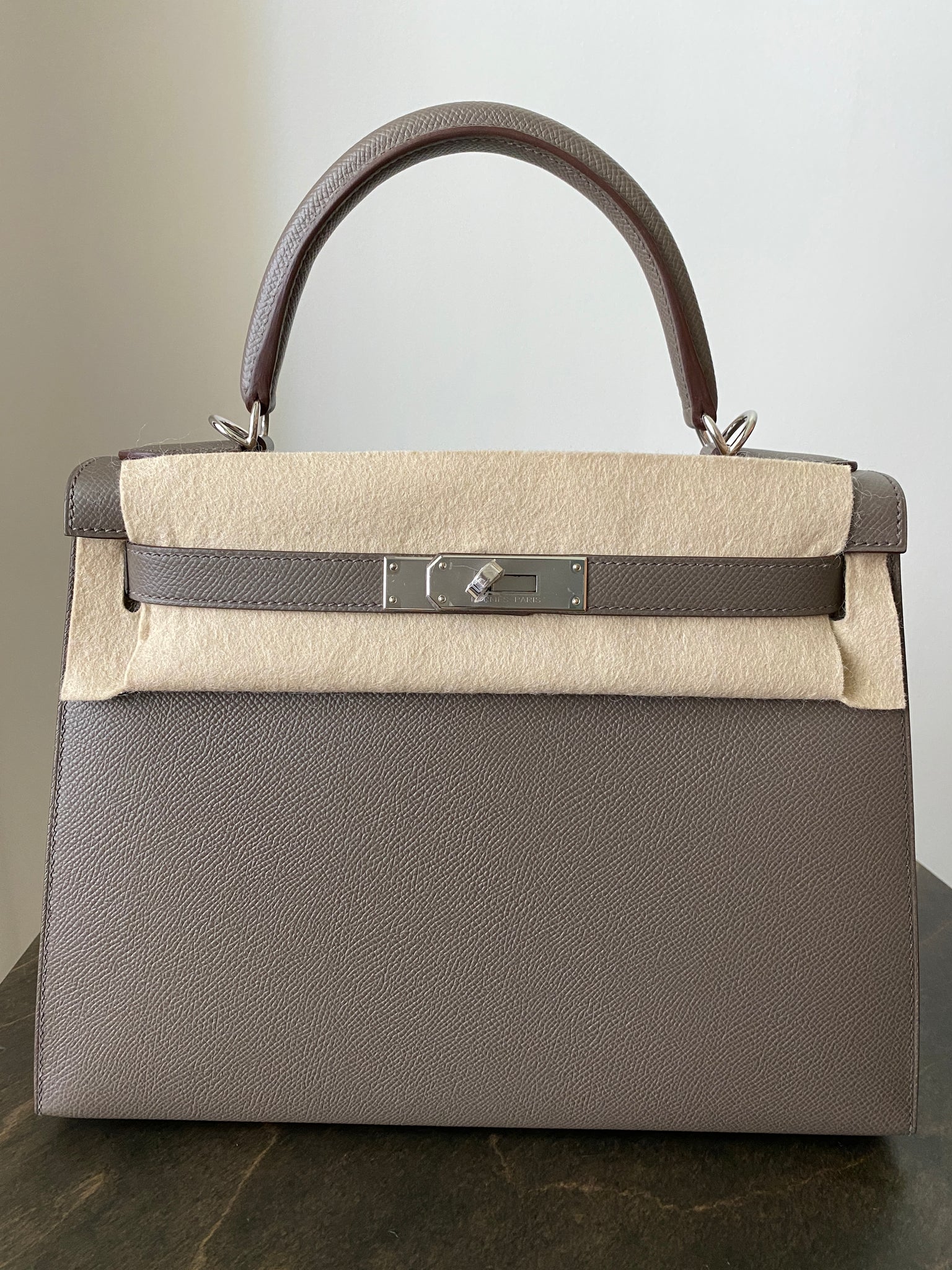 hermes kelly 28 epsom etoupe