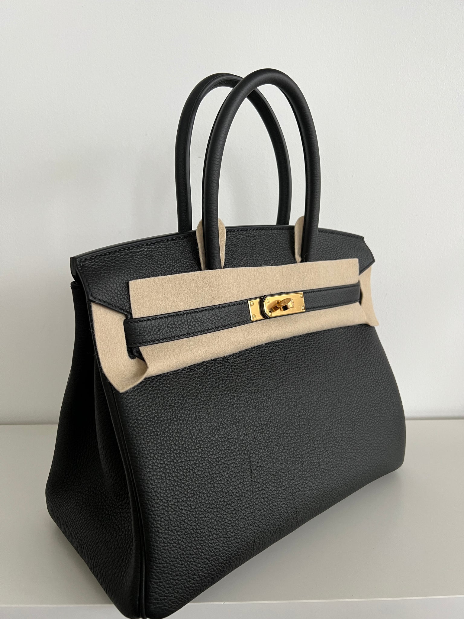 birkin 30 black togo gold hardware