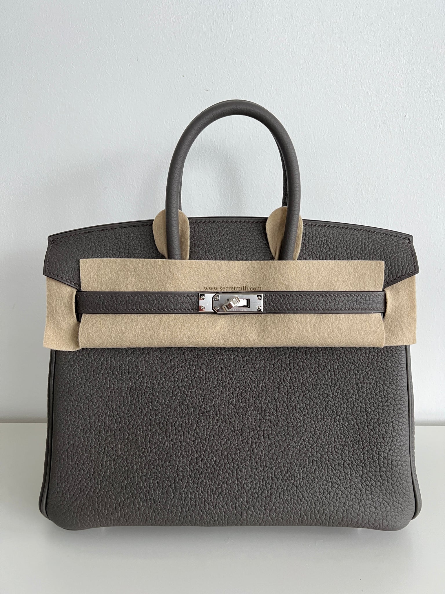 hermes space black