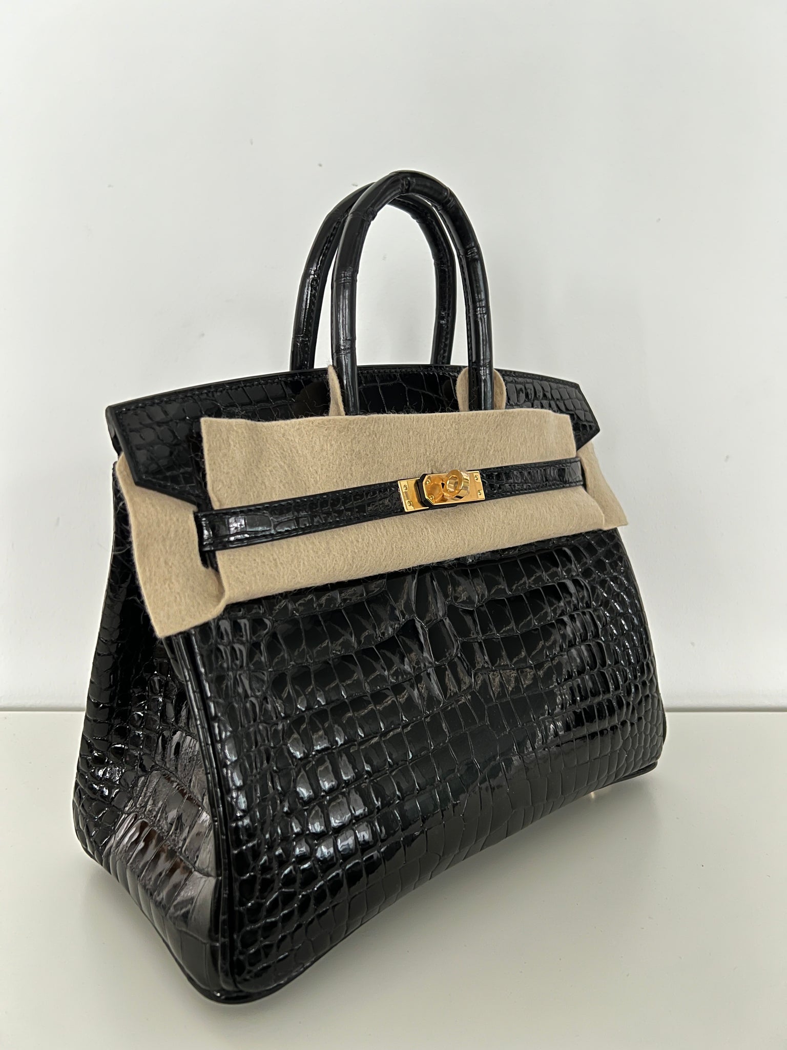 hermes black crocodile