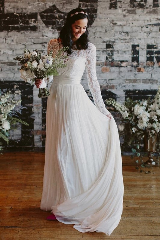 lace sleeve boho wedding dress