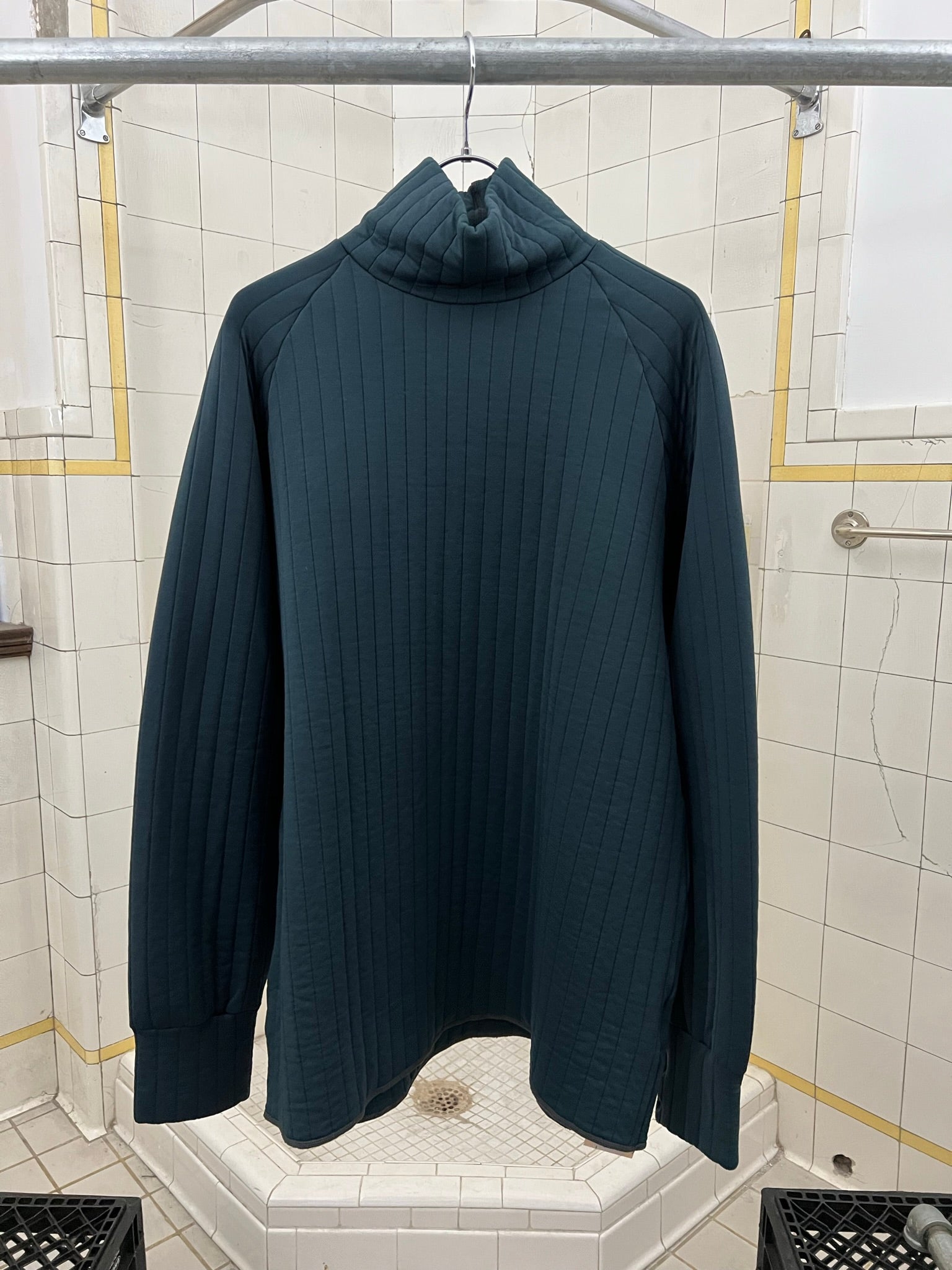 1990s World Wide Web Aqua Turtleneck with Overlock Stitching Detail - Size L