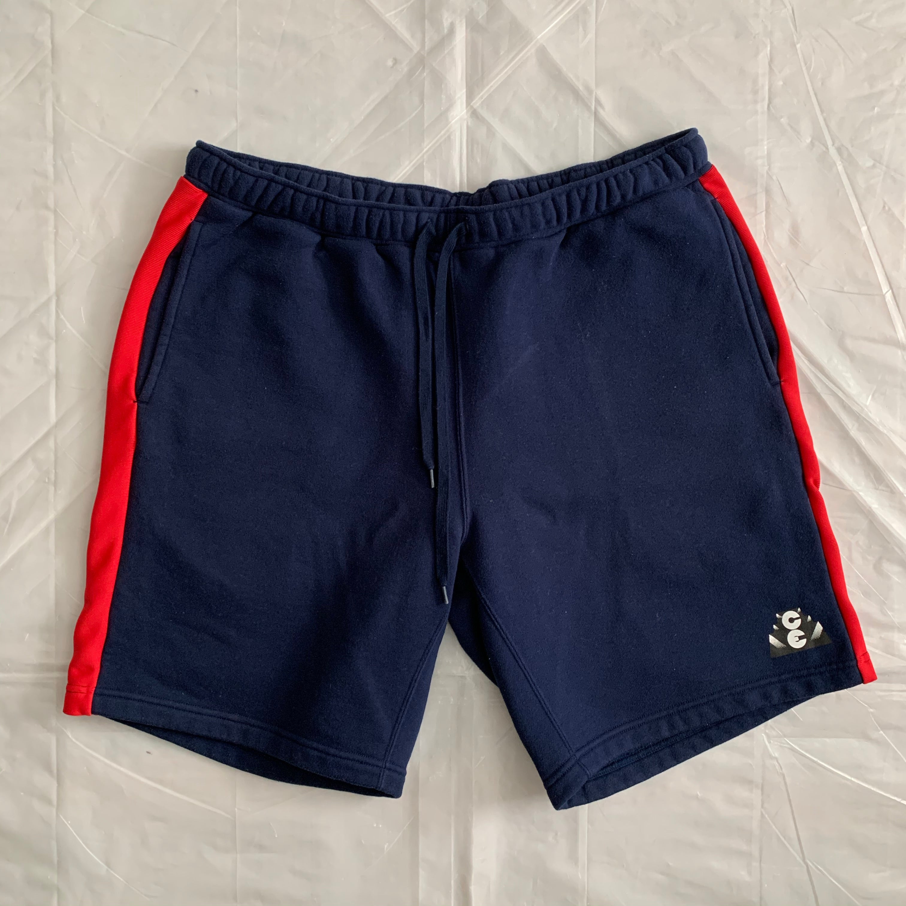 2010s Cav Empt Navy Cotton Sweatshorts with Ribbed Side Seams - Size XL