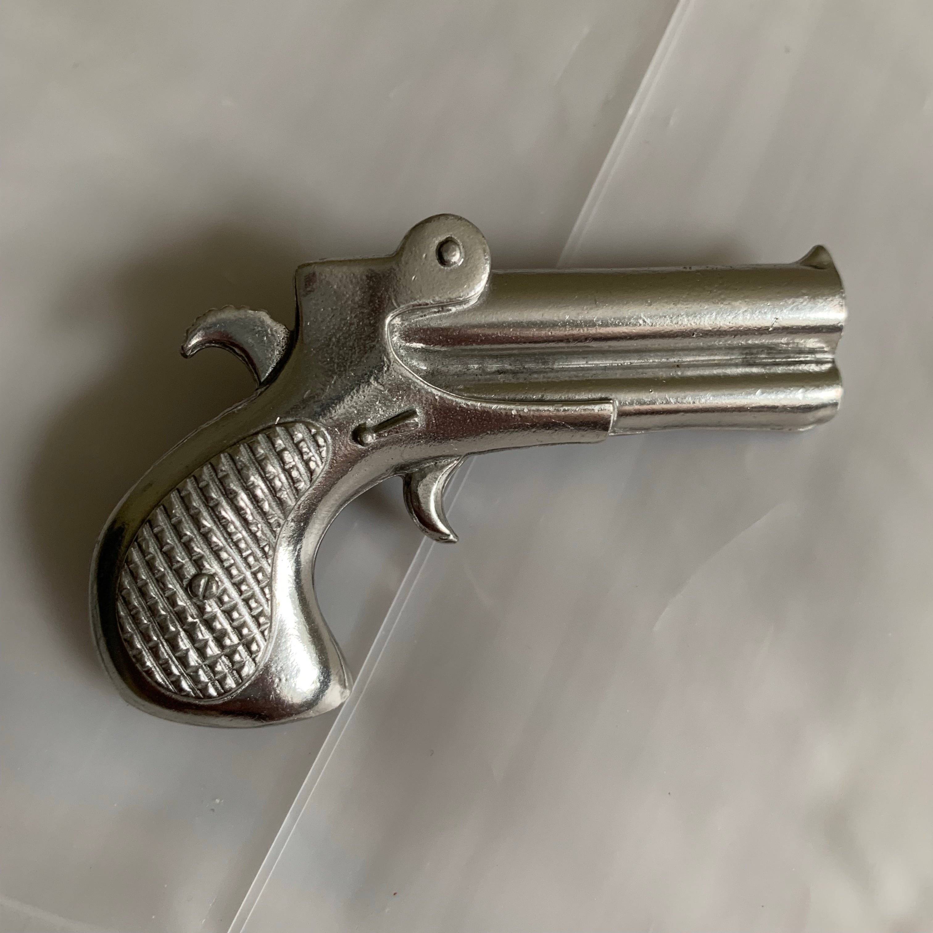 aw1987 Yohji Yamamoto Pistol Pin - Size OS