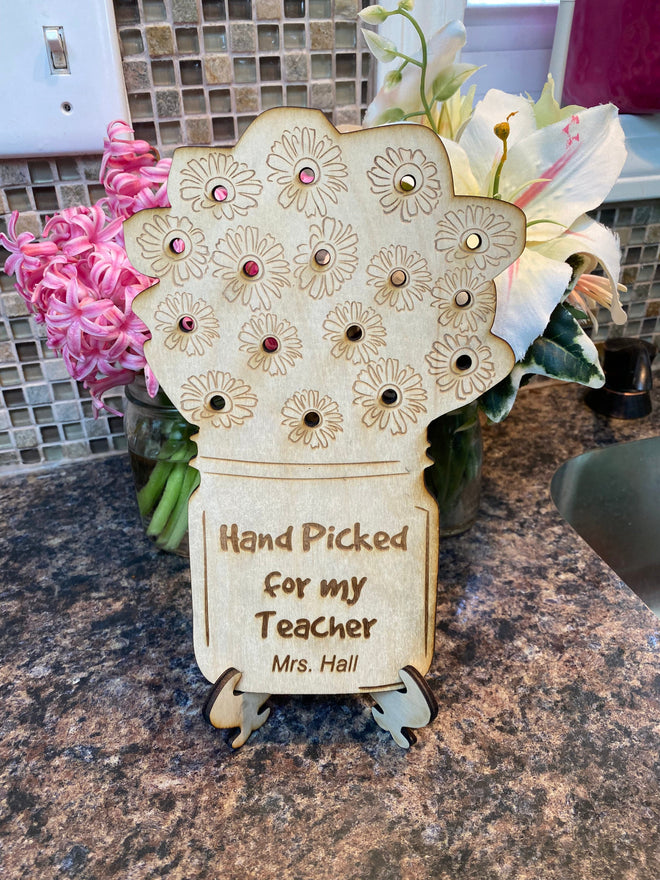 Wooden Flower Holder for Mom Fresh Picked Flower Holder Garden Flowers  Display Flowers for Mom 